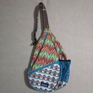 Kavu Paxton Pack Rope Sling Crossbody Bag Retro Arrow